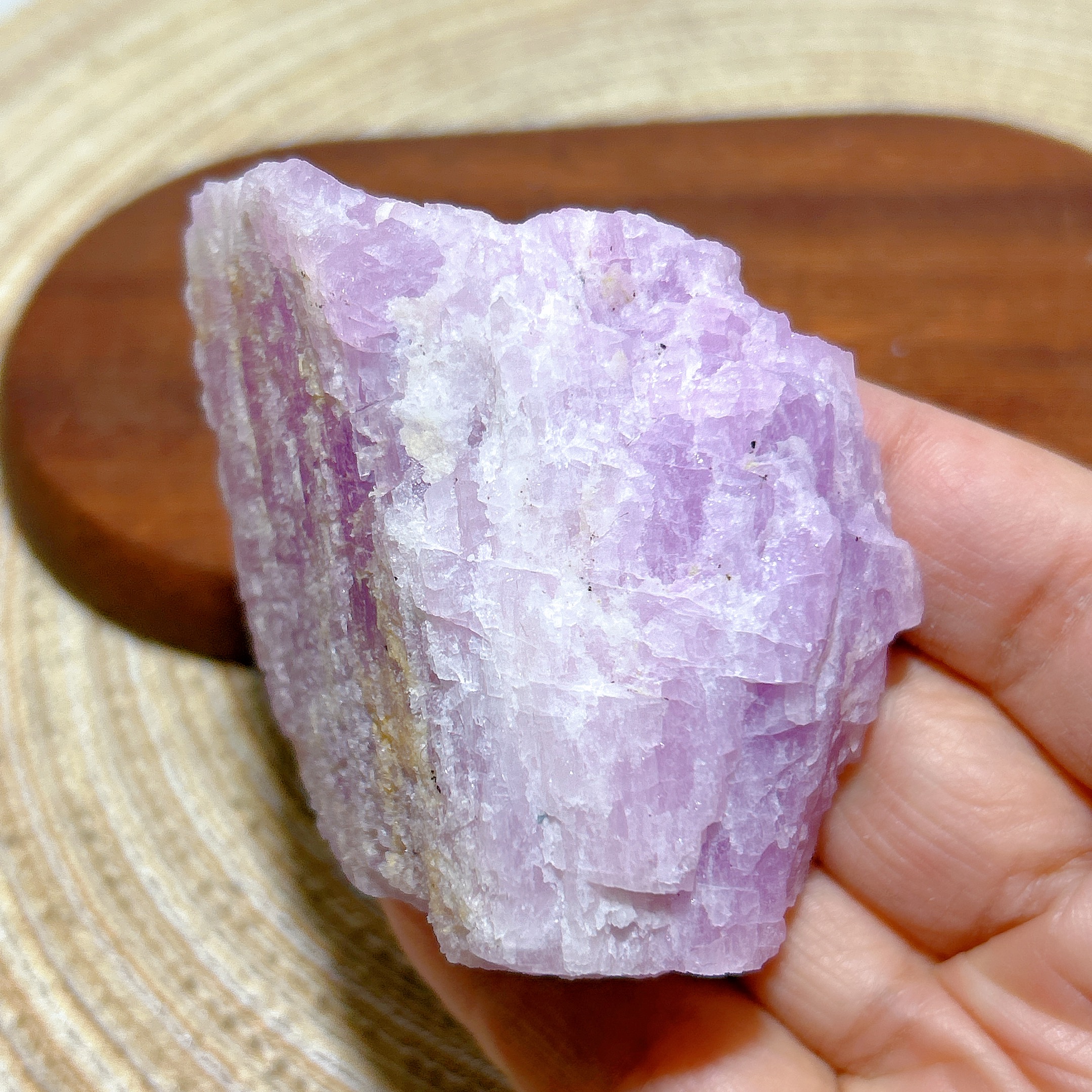 Healing Natural Crystal Kunzit - Lighting Effect Home Decor avaliação e preço